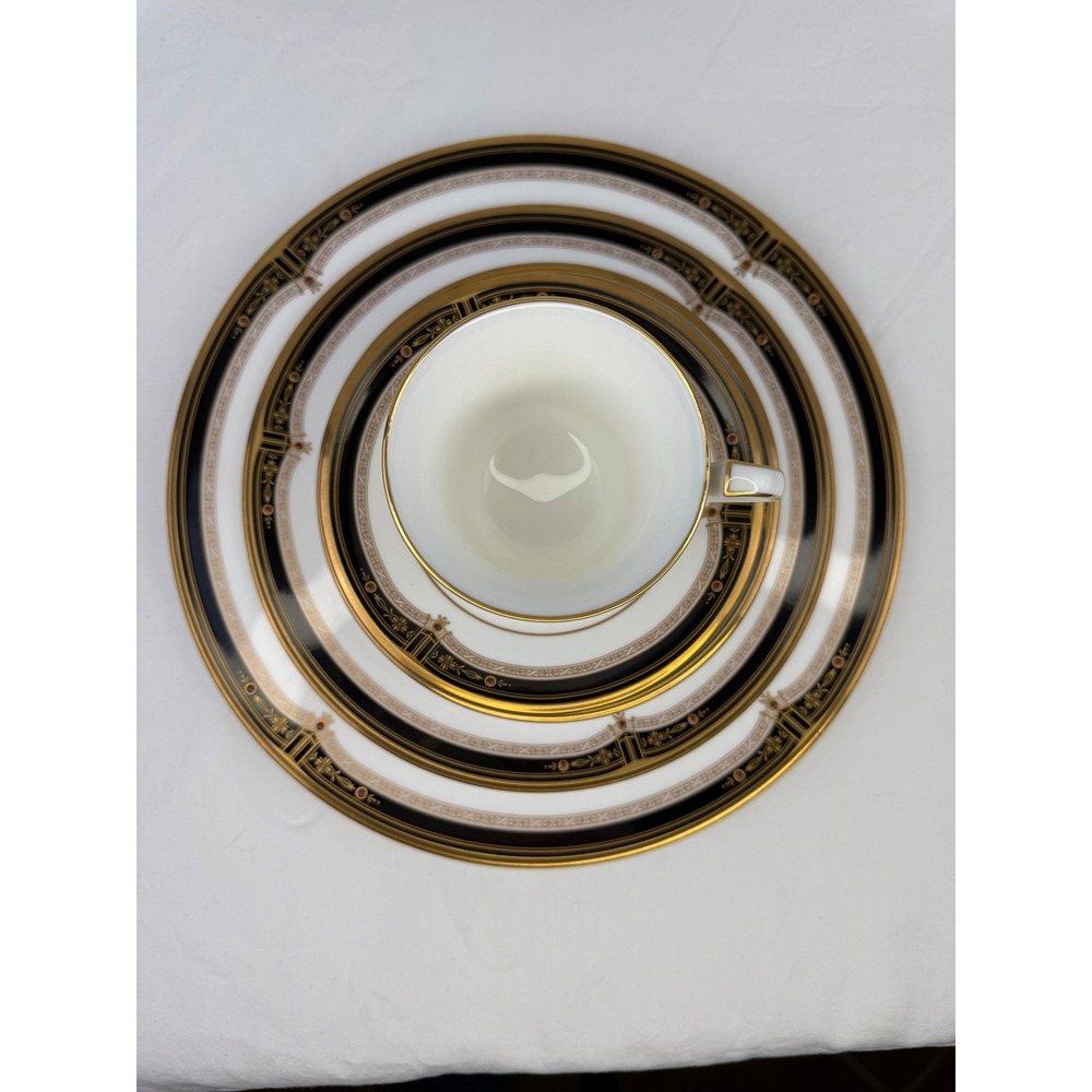 Vintage Noritake Gold and Sable 9758 Bone China 6 Piece Place Setting - Picture 2 of 10